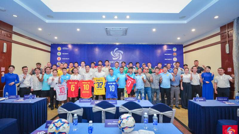 RA MẮT GIẢI BÓNG ĐÁ VÔ ĐỊCH SÂN 7 ĐỒNG HƯƠNG LẦN 3: DHF CUP 2025