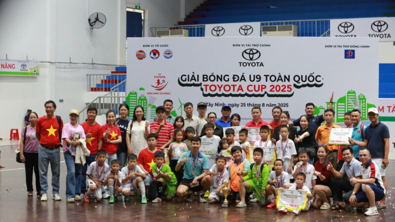 Trung Tâm Đào Tạo Bóng Đá Trẻ Văn Tâm Đồng Nai THÔNG BÁO TUYỂN CHỌN LỚP VỆ TINH PVF ⚽