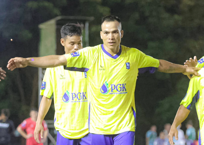 Puih Đức – tiếng cồng chiêng Jrai vang giữa sân cỏ VSC-S5