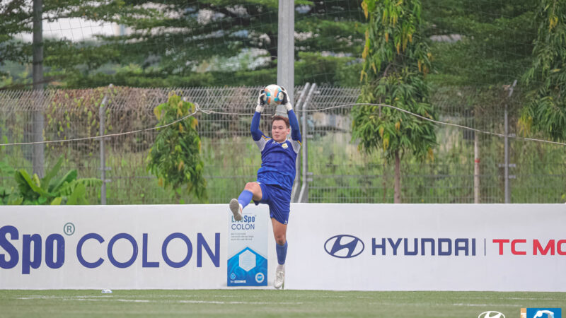 Trương Lâm Nhật, chàng trai Gen Z lần đầu xuống phố bắt giải