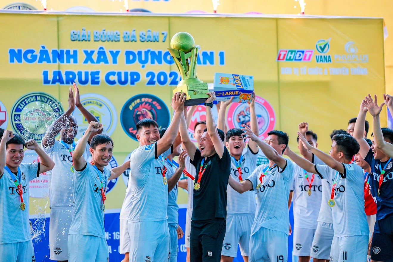 BẾ MẠC GIẢI BÓNG ĐÁ SÂN 7 NGÀNH XÂY DỰNG LẦN I – LARUE CUP 2026: AN BIÊN LÊN NGÔI XỨNG ĐÁNG