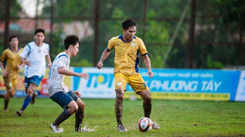 Nguyễn Trung Thắng ( Thắng Trắng ) Rời giấc mơ chuyên nghiệp – trở lại bằng bản lĩnh phủi